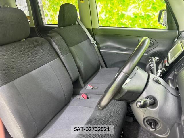 Daihatsu TANTO 2011-10 8373346-4
