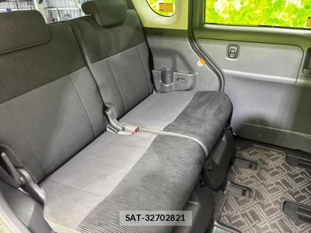 Daihatsu TANTO 2011-10 8373346-5