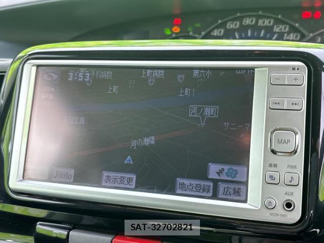 Daihatsu TANTO 2011-10 8373346-9