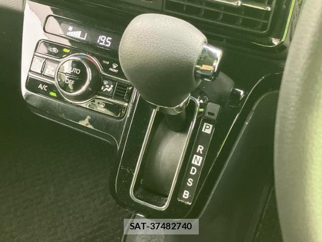 Daihatsu TANTO 2021-01 8373421-17