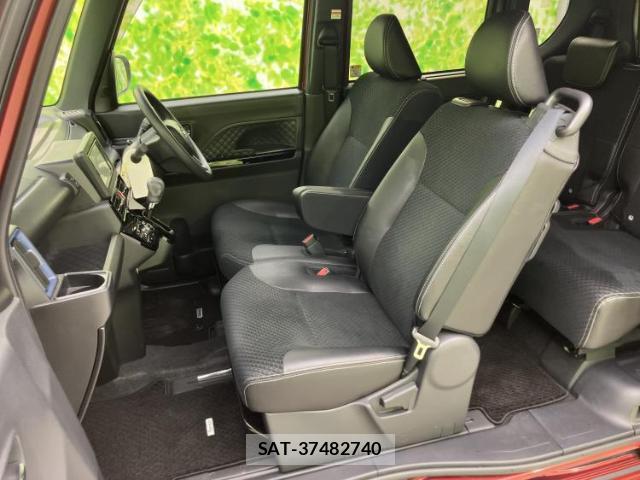 Daihatsu TANTO 2021-01 8373421-5