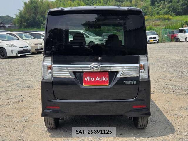 Daihatsu TANTO 2018-10 8373502-12