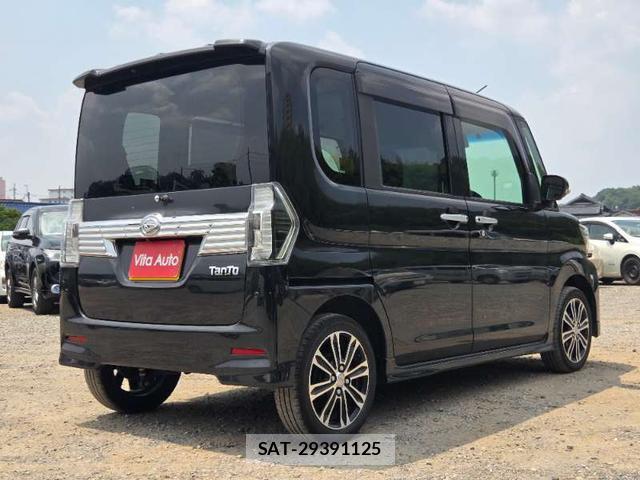 Daihatsu TANTO 2018-10 8373502-13