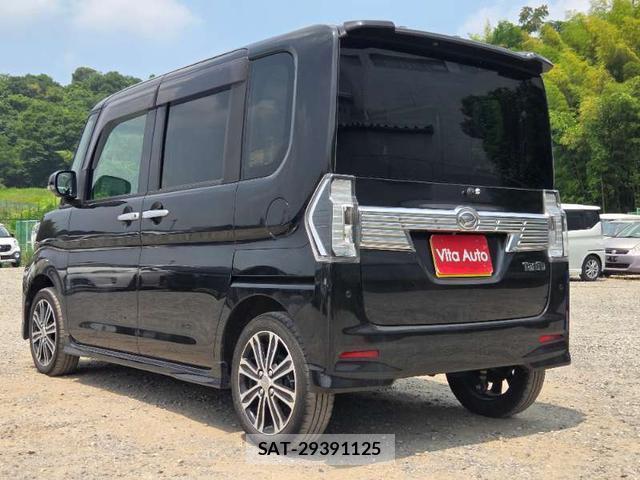 Daihatsu TANTO 2018-10 8373502-4