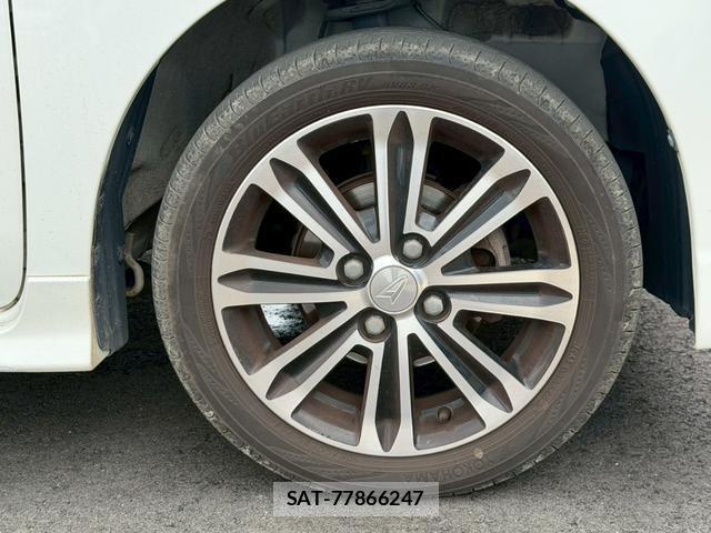 Daihatsu TANTO 2014-09 8373793-5