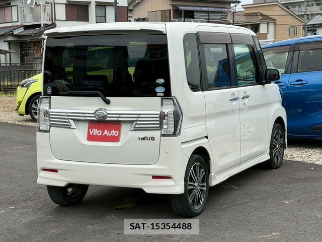 Daihatsu TANTO 2015-12 8373796-13