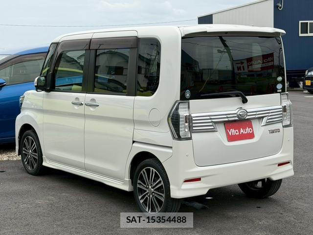 Daihatsu TANTO 2015-12 8373796-4
