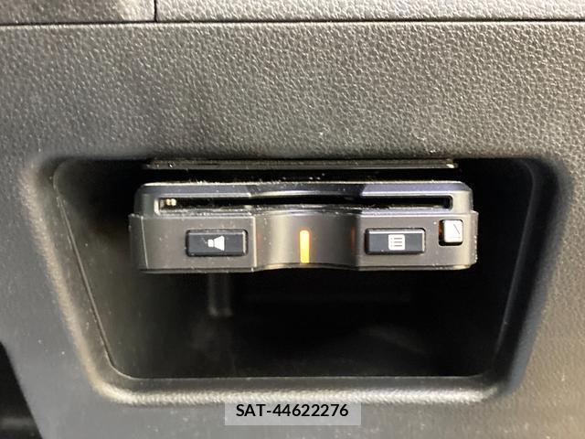Daihatsu TANTO 2018-11 8374010-6