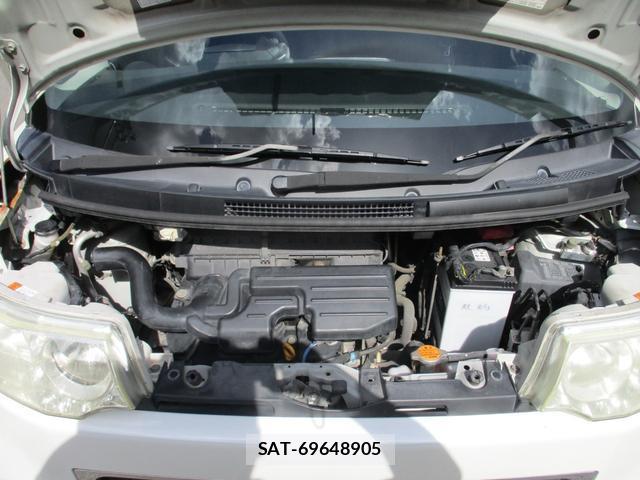 Daihatsu TANTO 2010-07 8374014-19