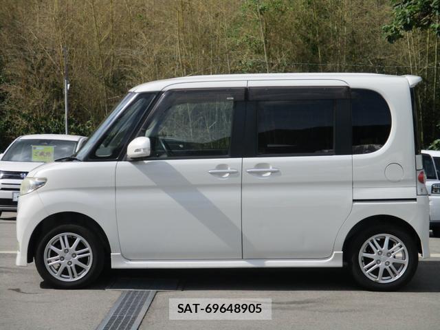 Daihatsu TANTO 2010-07 8374014-4