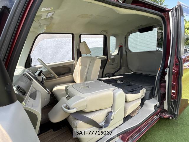 Daihatsu TANTO 2014-09 8374024-9