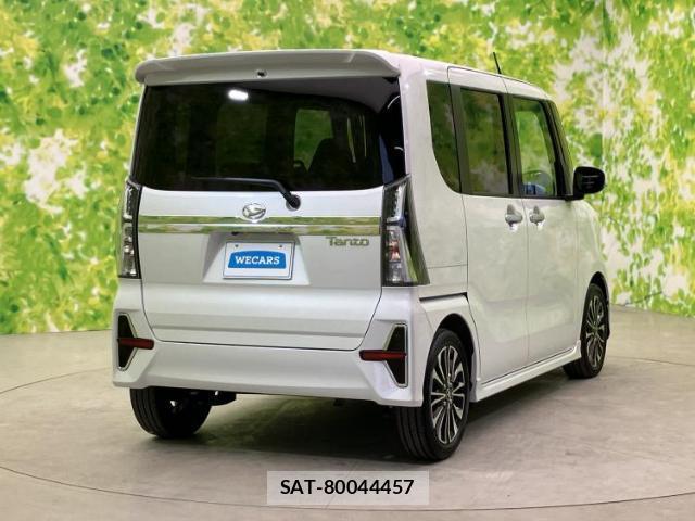 Daihatsu TANTO 2022-01 8374120-2