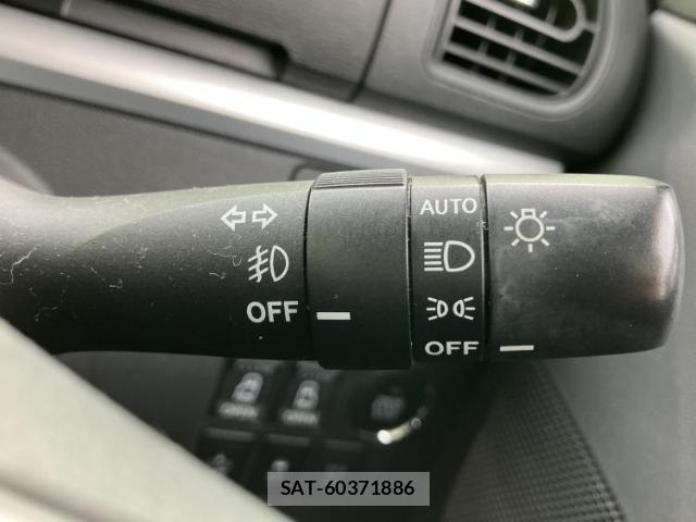 Daihatsu TANTO 2014-02 8374173-11