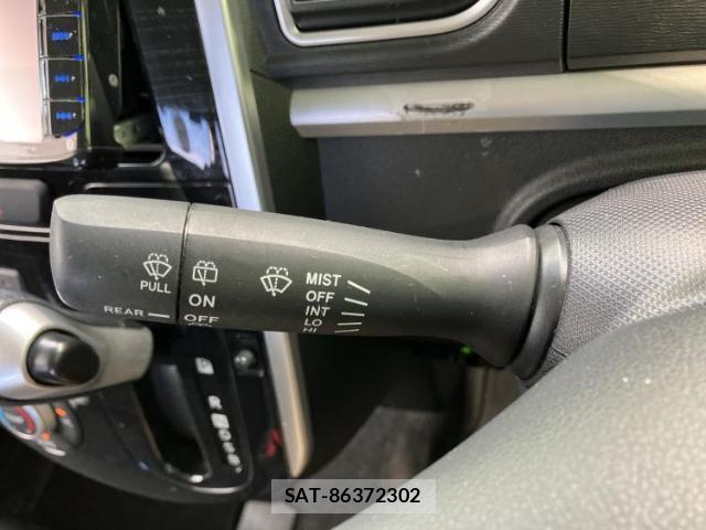 Daihatsu TANTO 2015-07 8374290-16