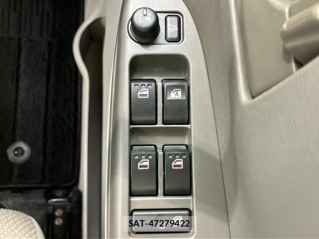 Daihatsu TANTO 2015-02 8374306-14