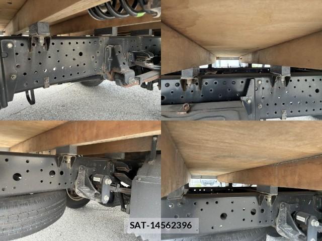 Mazda TITAN 2023-06 8373901-13