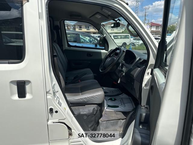Toyota TOWNACE VAN 2019-07 8372575-5