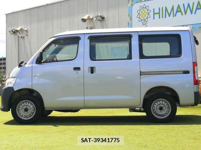 Toyota TOWNACE VAN 2022-02 8374032-15