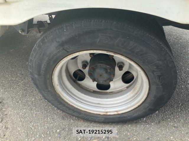 Toyota TOYOACE 2002-07 8372993-12
