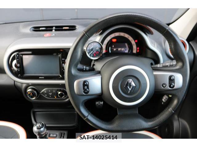 Renault TWINGO 2018-05 8373940-2