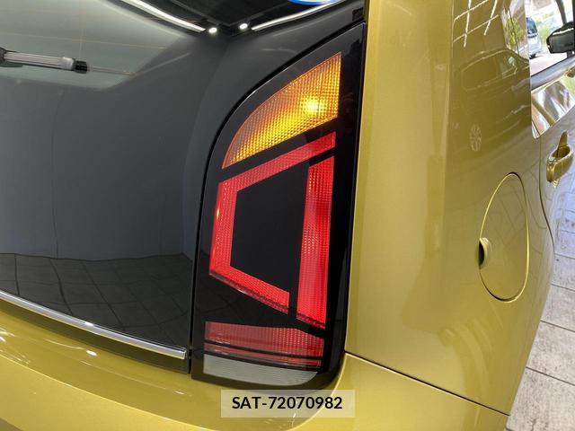 VolksWagen UP! 2018-06 8373596-17
