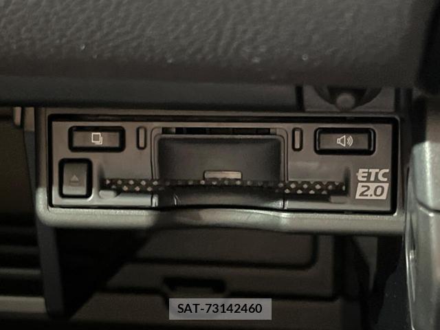 Lexus UX 2023-08 8372686-6