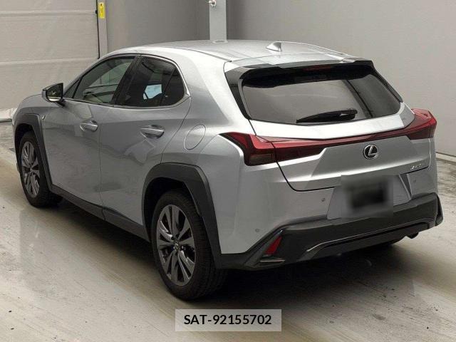 Lexus UX 2023-07 8373091-10