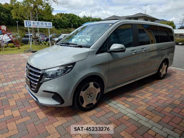 Mercedes Benz V-CLASS 2025-12 8372449-0