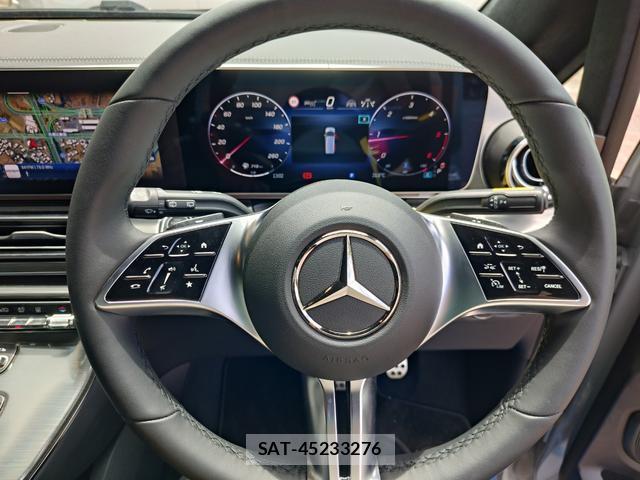 Mercedes Benz V-CLASS 2025-12 8372449-13