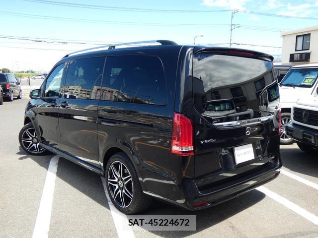 Mercedes Benz V-CLASS 2022-11 8373019-4