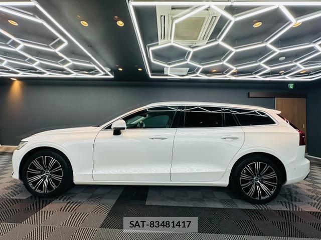 Volvo V60 2018-12 8373892-11