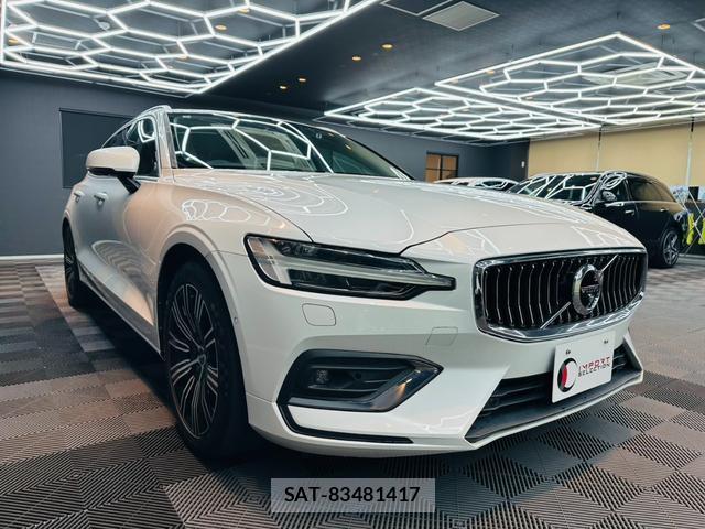 Volvo V60 2018-12 8373892-7