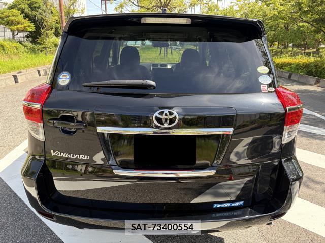 Toyota VANGUARD 2011-09 8372540-1