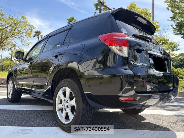 Toyota VANGUARD 2011-09 8372540-14