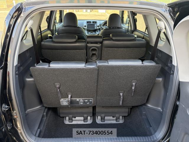 Toyota VANGUARD 2011-09 8372540-18