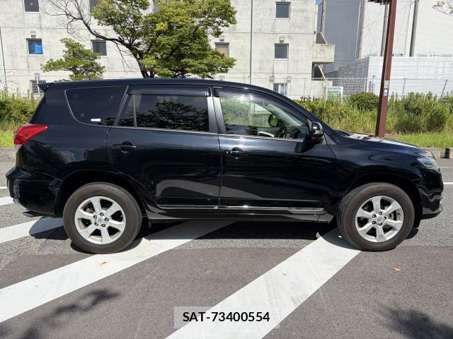 Toyota VANGUARD 2011-09 8372540-3
