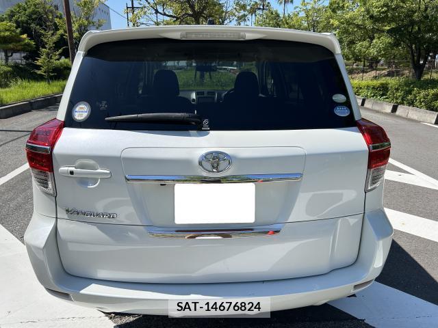 Toyota VANGUARD 2011-08 8372547-1