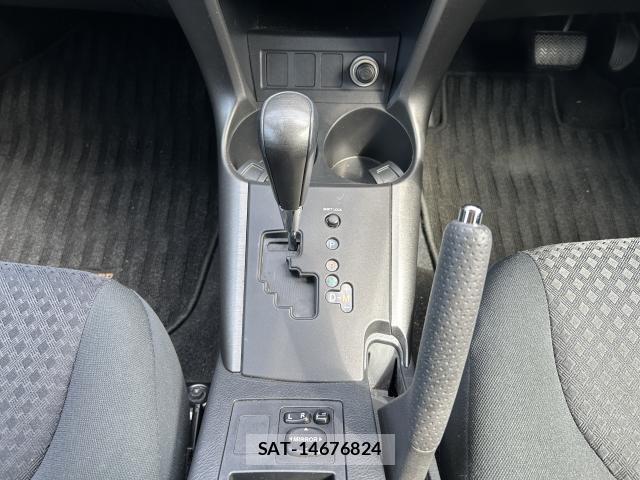 Toyota VANGUARD 2011-08 8372547-15
