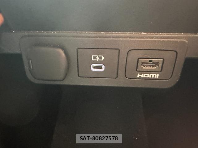 Toyota VELLFIRE 2023-12 8374006-18