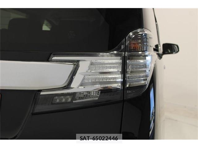 Toyota VELLFIRE 2015-11 8372506-17