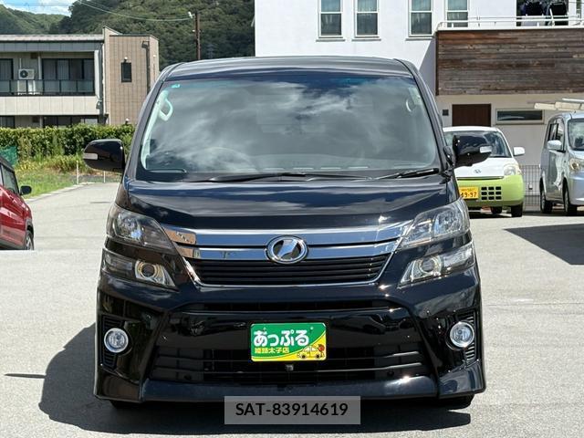 Toyota VELLFIRE 2009-04 8372660-1