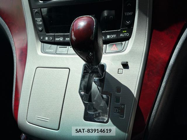 Toyota VELLFIRE 2009-04 8372660-10