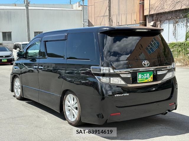 Toyota VELLFIRE 2009-04 8372660-8