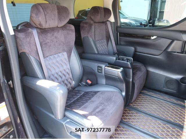 Toyota VELLFIRE 2015-11 8372684-6
