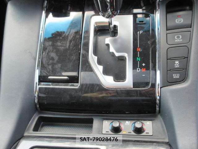 Toyota VELLFIRE 2018-08 8373251-3