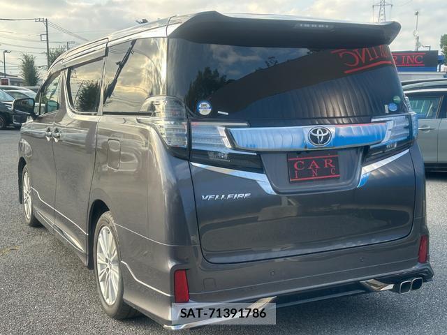 Toyota VELLFIRE 2017-06 8373272-4