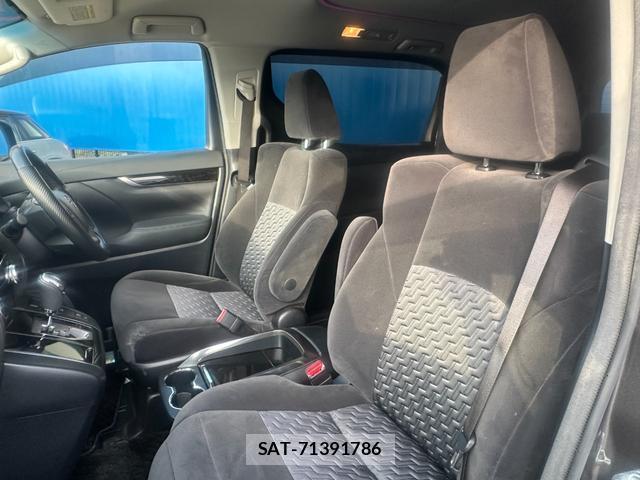 Toyota VELLFIRE 2017-06 8373272-8