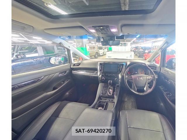 Toyota VELLFIRE 2018-01 8373980-4