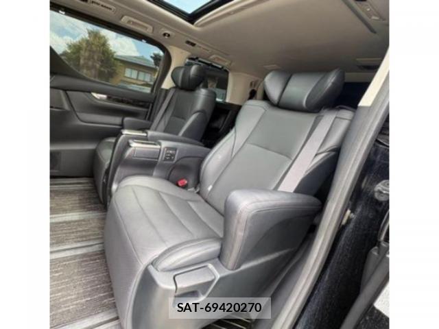 Toyota VELLFIRE 2018-01 8373980-6