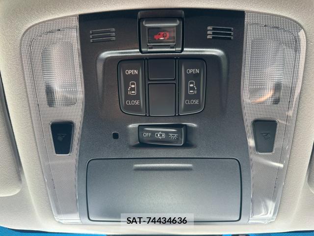 Toyota VELLFIRE 2018-07 8373987-10